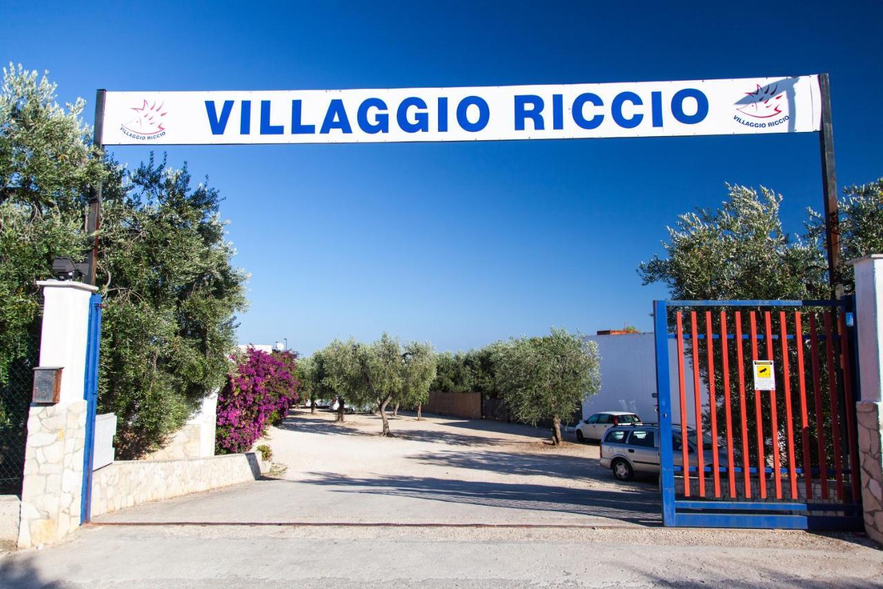 Apartments Villaggio Riccio Mattinata Exterior photo